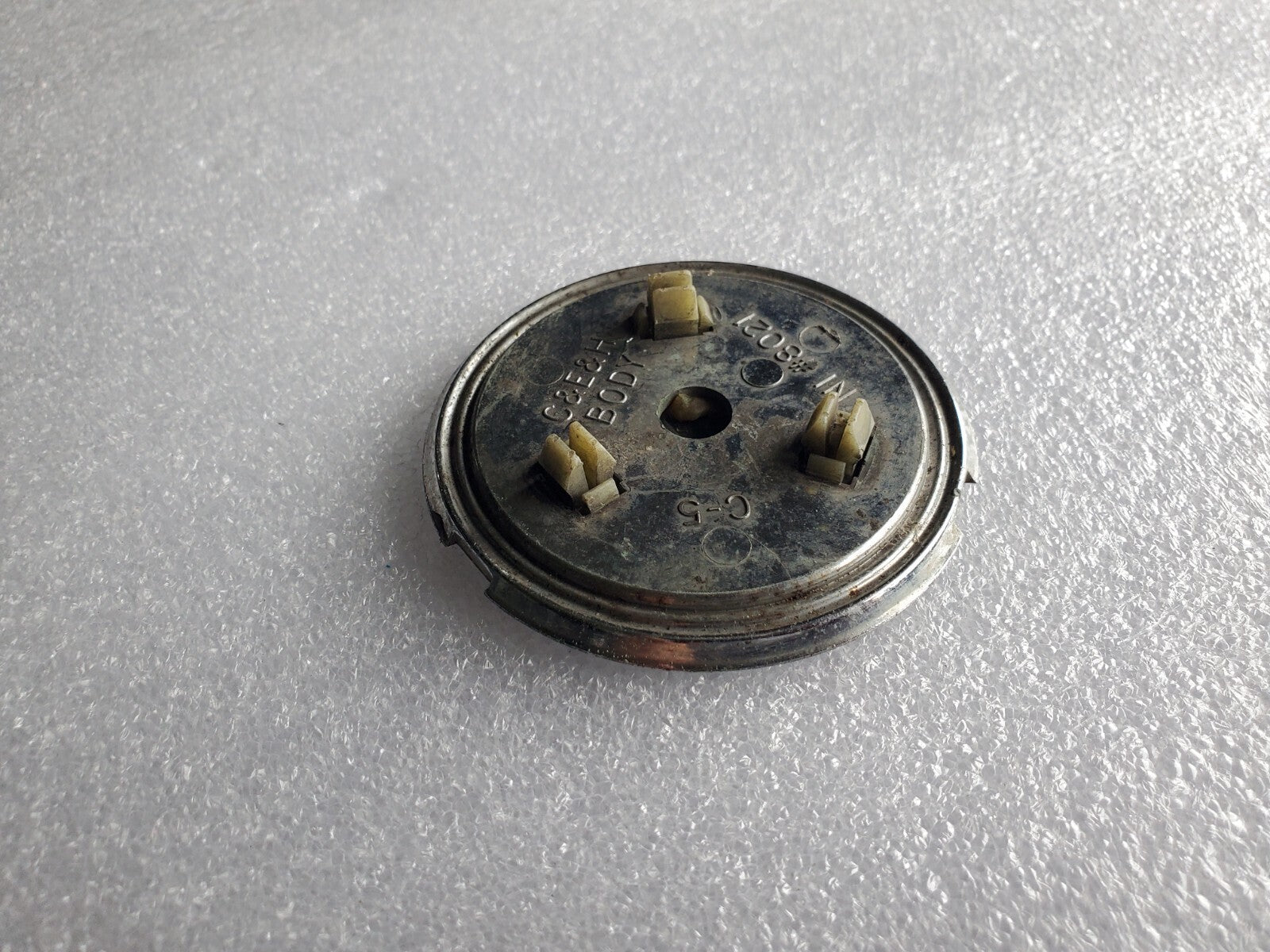 Buick OEM Vintage Wire Wheel Hubcap Center Cap Hub Cover Dust Cap 8021 C & E &h