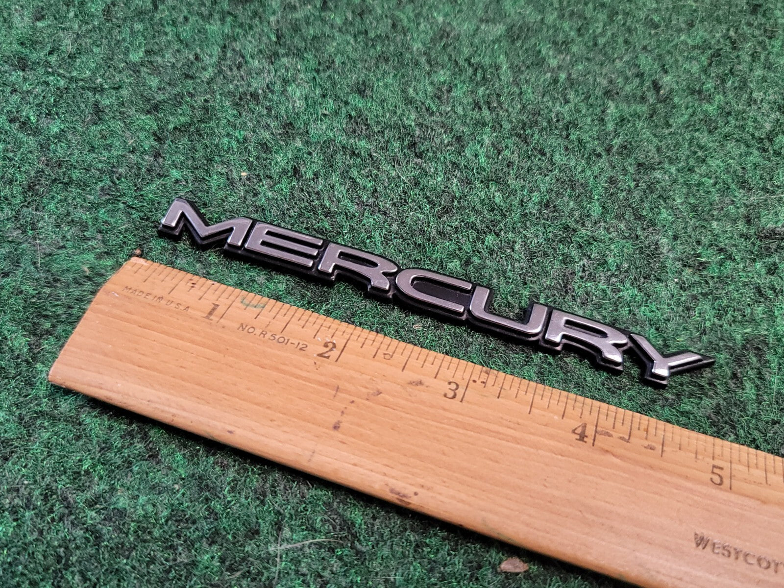 MERCURY GRAND MARQUIS GS CIRCA '99 REAR LIGHT EMBLEM  F8MB 5442550 AB 1M5