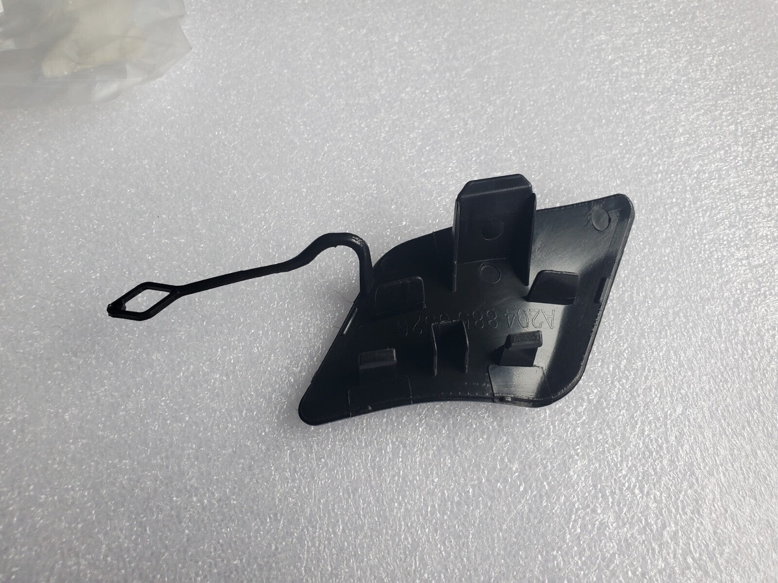 For 2008-2014 MERCEDES W204 C CLASS FRONT TOW HOOK EYE COVER A2048850526 AMG 1L3