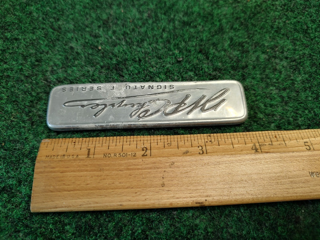 CHRYSLER WP SIGNATURE SERIES REAR GATE EMBLEM LOGO BADGE SYMBOL USED OEM 5S1
