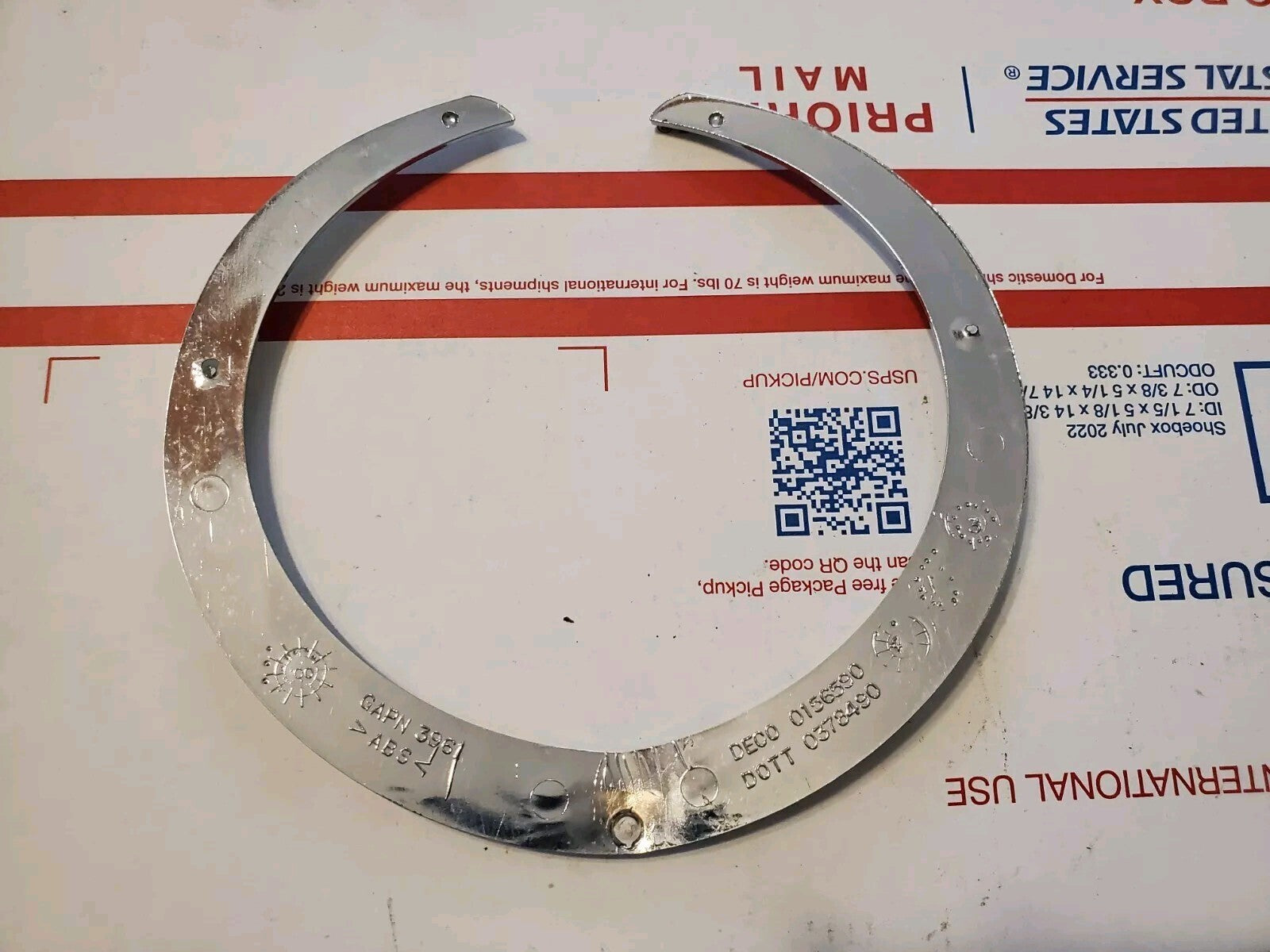 Cadillac OEM Chrome Plastic 6" Wreath Emblem Badge Logo Nameplate 0378490 3L7