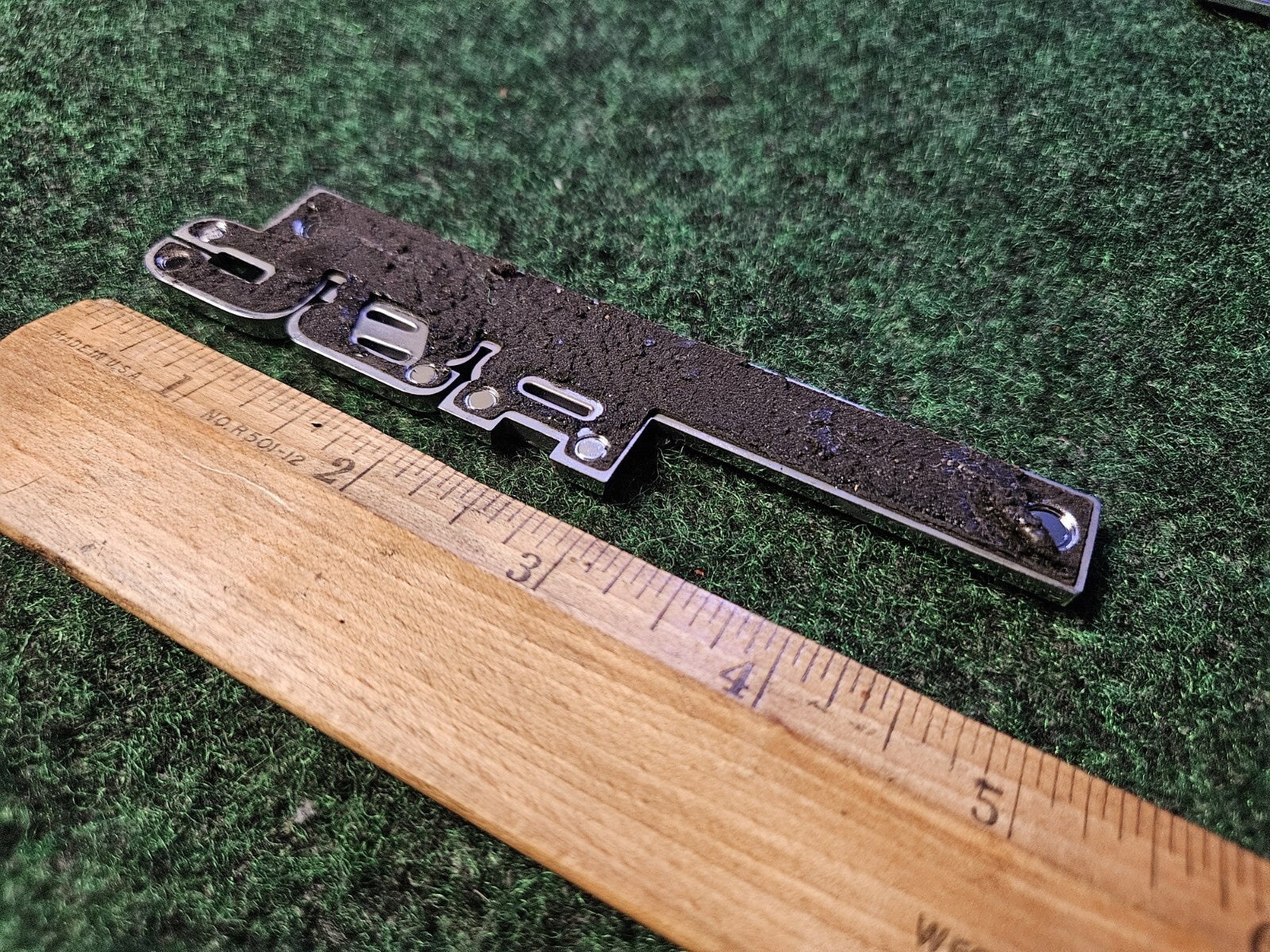 Ford Expedtion Explorer Rear Chrome ADVANCE TRAC RSC NAMEPLATE Emblem 5M1