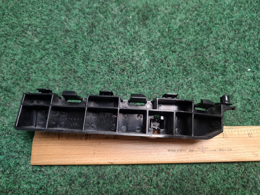 2008-2012 HONDA ACCORD FRONT LEFT BUMPER SPACER NEW OEM 71193-TA0-A00 3S4