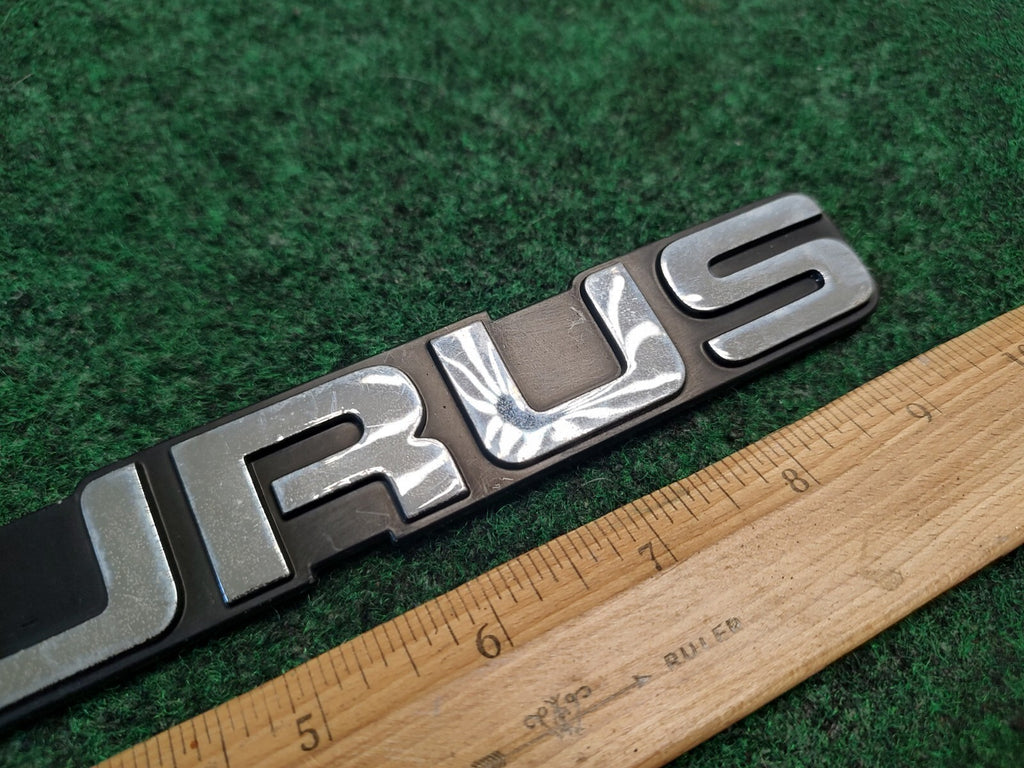 1989 1992 1993 1994 Ford Taurus Rear Nameplate Badge Emblem F2DB-5443550-BA 4S8