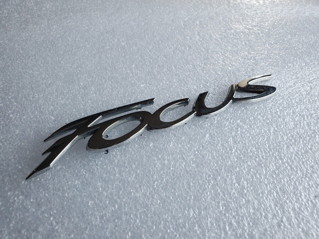 2013 - 2017 Ford Focus Rear Chrome NAMEPLATE Emblem OEM BM5Z-5842528-B 1L9