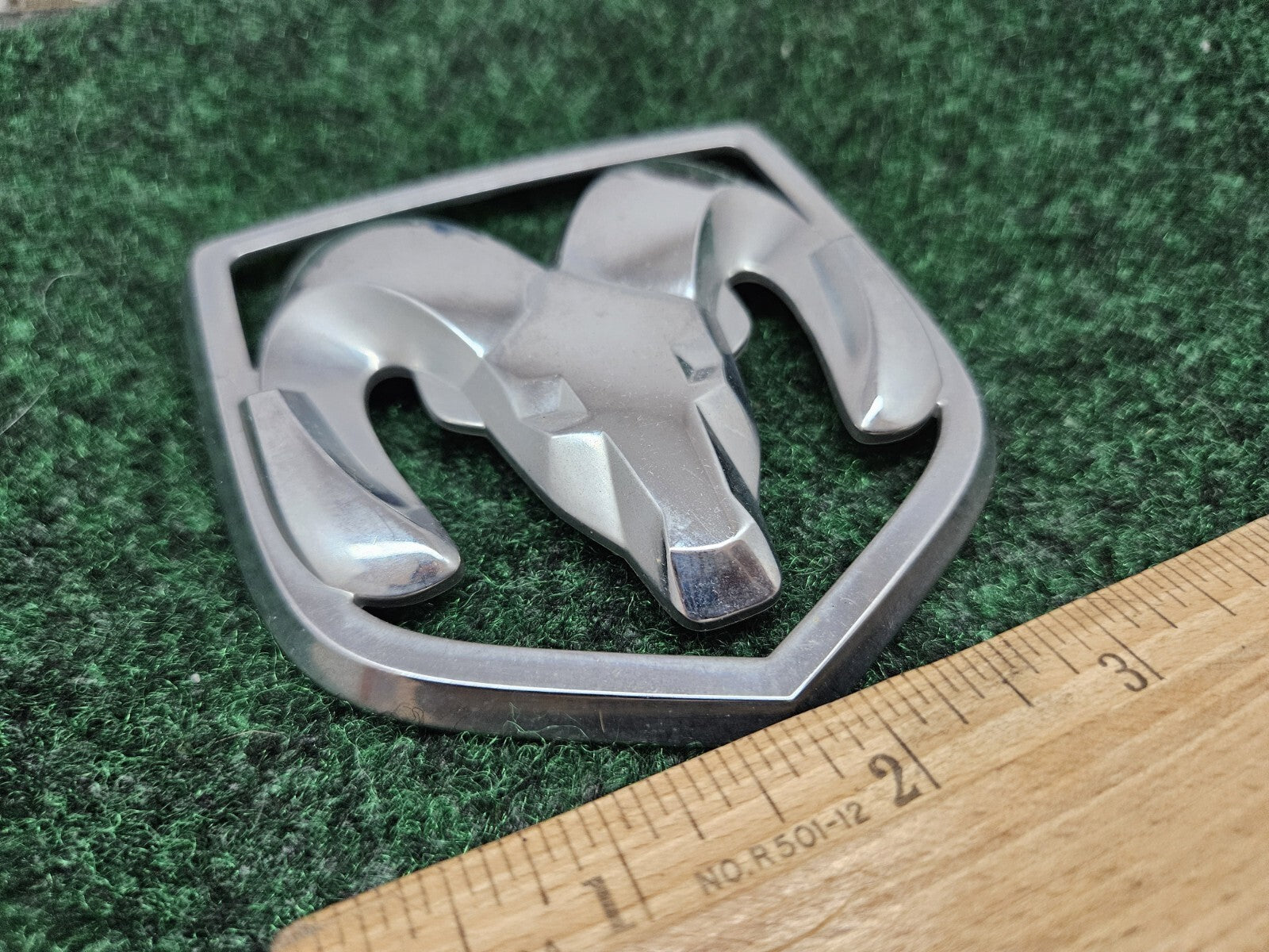 2005-2011 Dodge Ram 1500 2500 Tail Gate Badge Emblem 55077718AA GL4