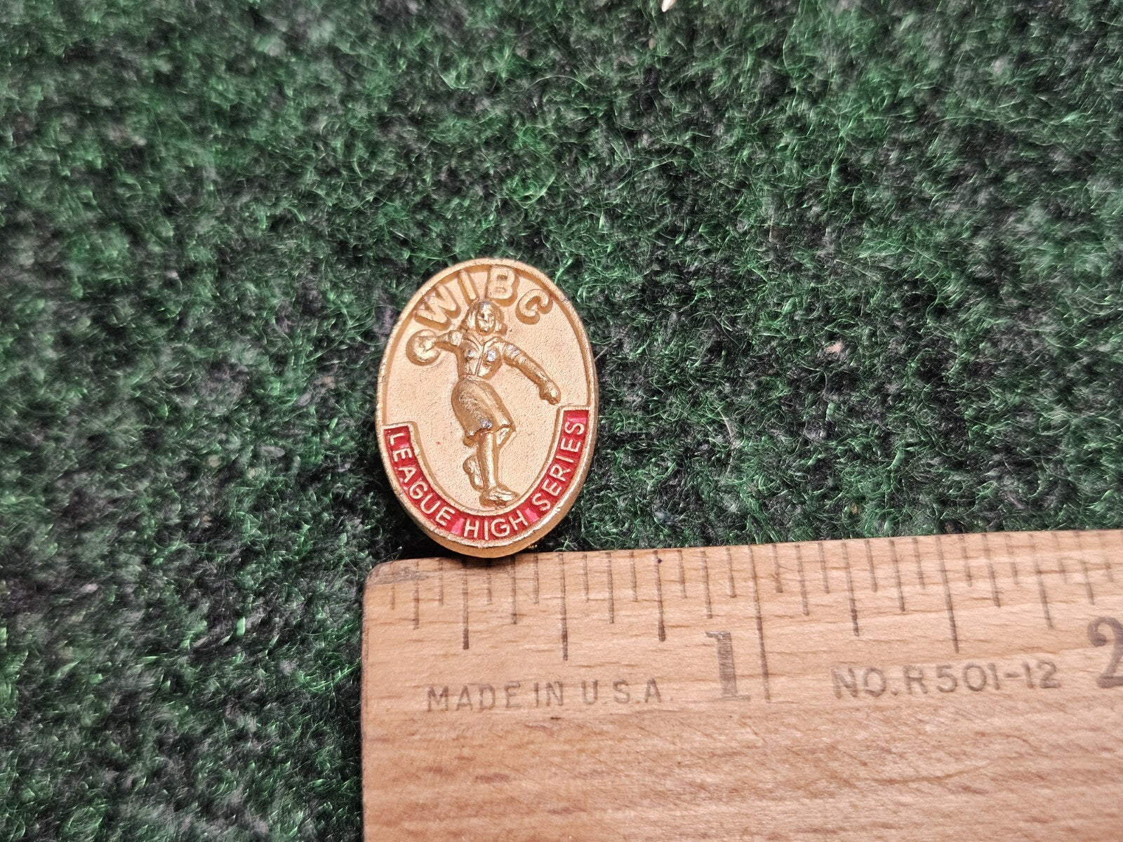 WIBC Bowling Lapel Pins Awards Enamel Club State Pin