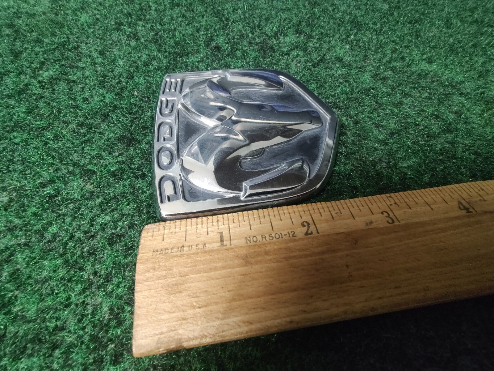 2007 2008 2009 Dodge Avenger Rear Trunk Emblem Badge Logo Name 05155656AA 8L3