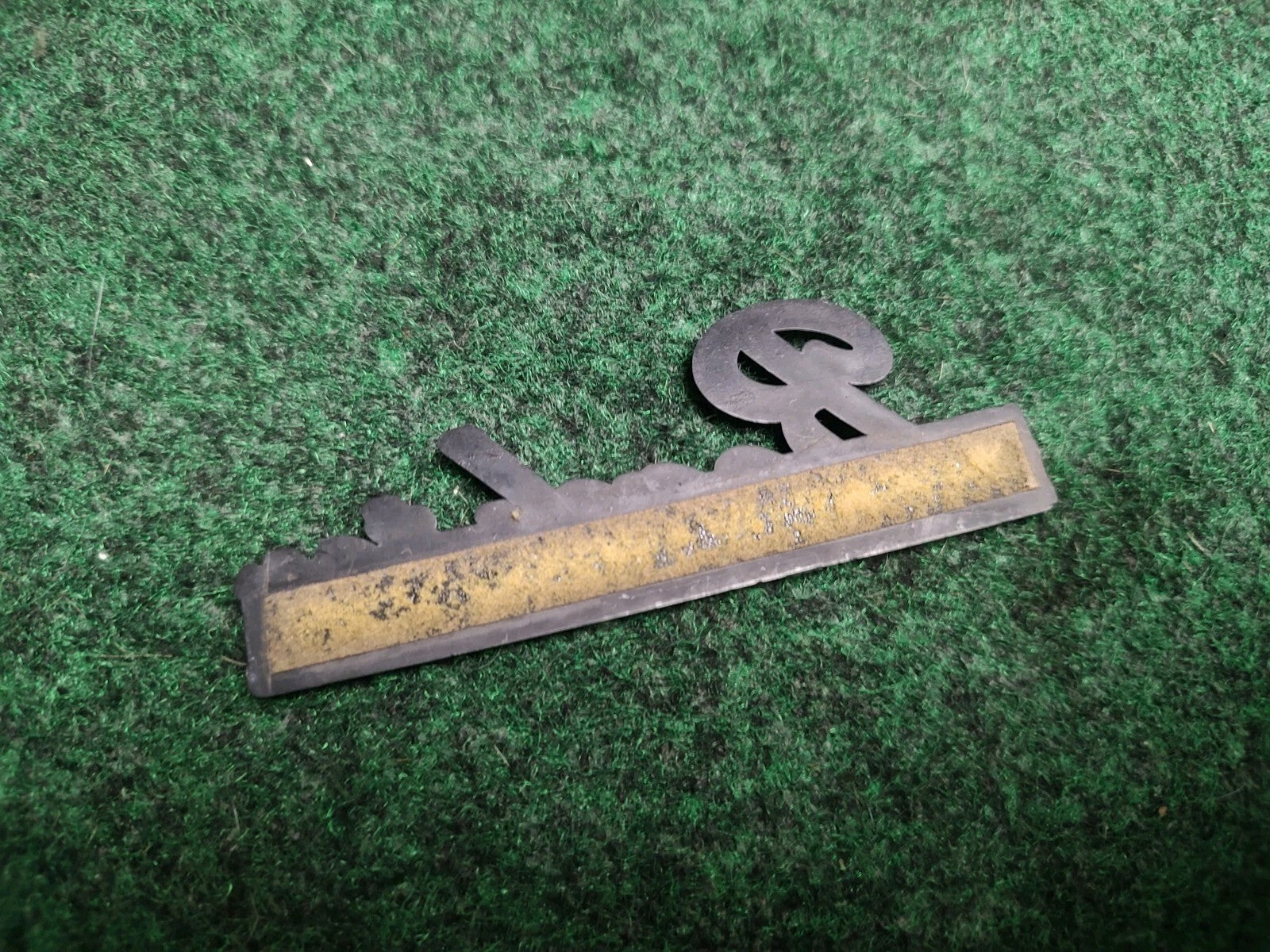 Roadster Vintage Emblem Badge Logo Nameplate Name Plate Logo Insignia OEM 2S4
