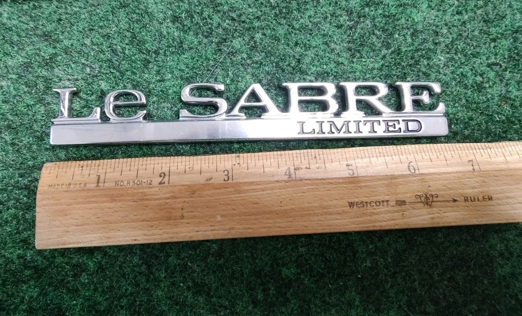 97 98 99 BUICK LESABRE LIMITED REAR LID SIDE EMBLEM LOGO BADGE SYMBOL OEM 5S5