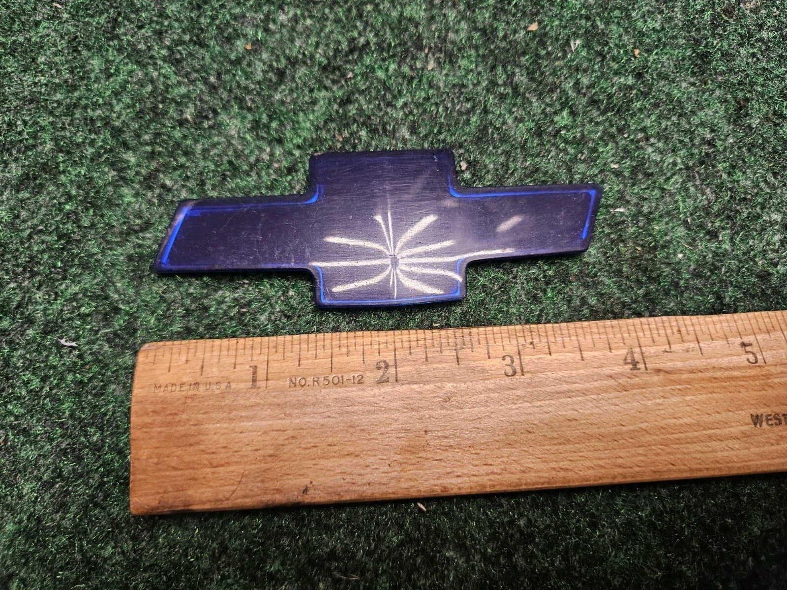 OEM GM CHEVROLET Bow Tie Blue Overlay Grille Grile Emblem Badge 4" 5M3