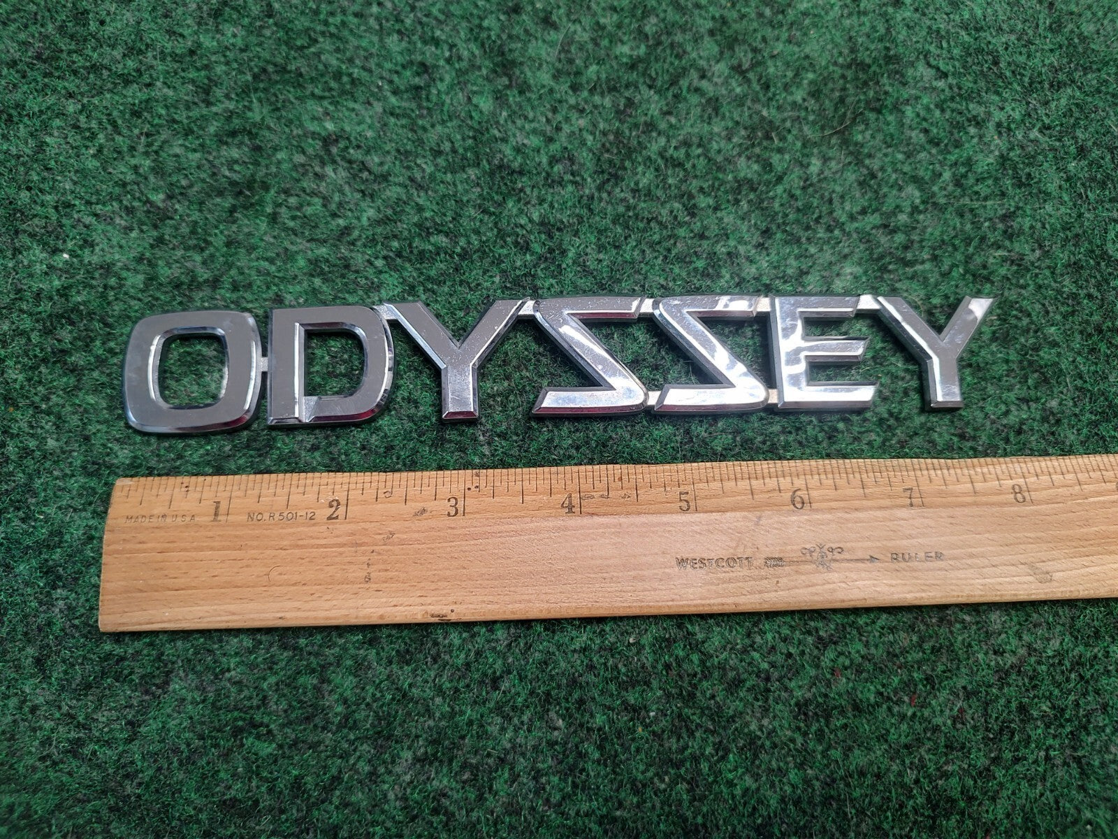 99 00 01 02 03 04 HONDA ODYSSEY REAR CHROME EMBLEM LOGO BADGE SYMBOL OEM  3S2