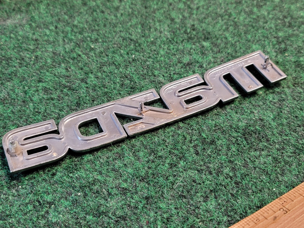 2000-2006 Mazda MPV Rear Emblem Name Plate LC62-51710 7L1