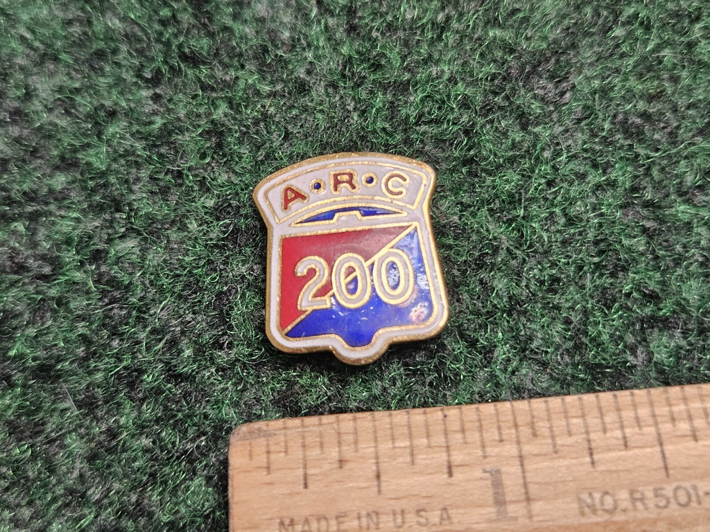 ARC 200 Bowling Pin Games Lapel