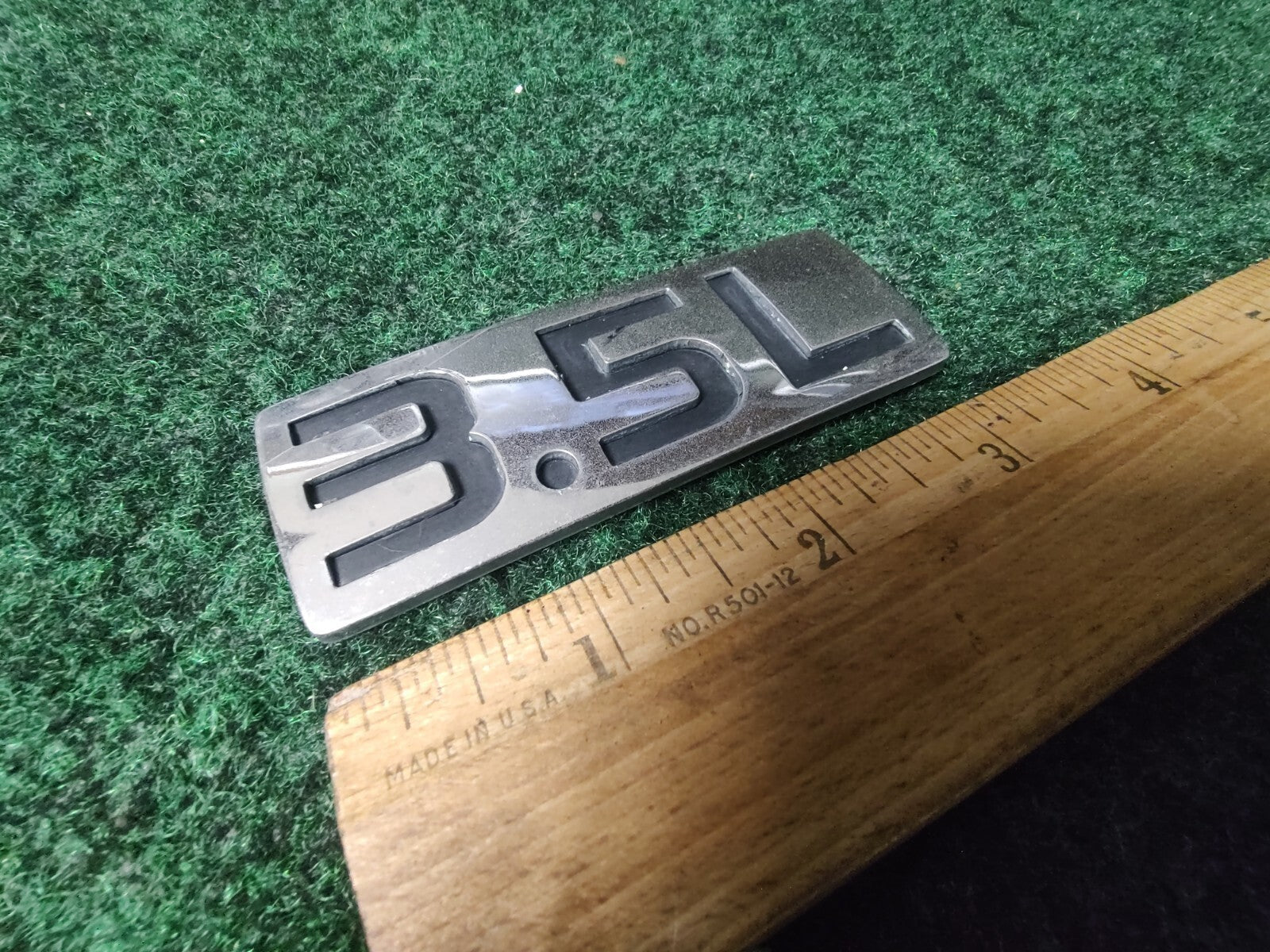 01 02 03 04 05 06 HYUNDAI SANTA FE 3.5L REAR GATE LID EMBLEM BADGE OEM 9L3