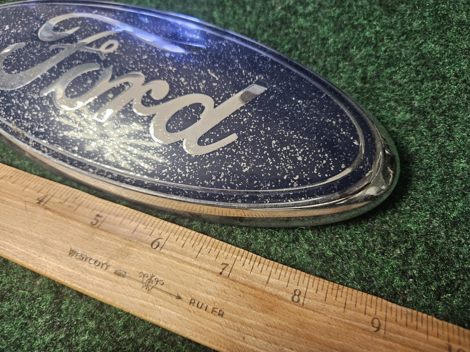 Ford Taurus Front Grille Emblem 9" Oval Badge OEM 7T43-15402A16-AA 4M8