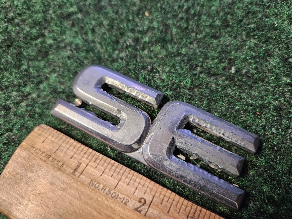 1999-2004 Nissan Pathfinder SE Rear Hatch Liftgate Emblem Badge 908962W600 5M2