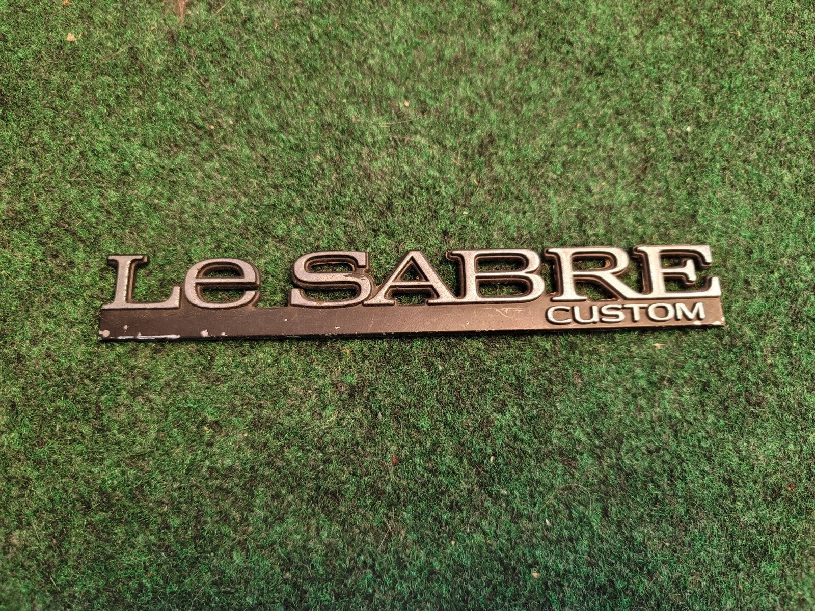 BUICK LESABRE CUSTOM - OEM EMBLEM BADGE SYMBOL LOGO NAME PLATE 9L6