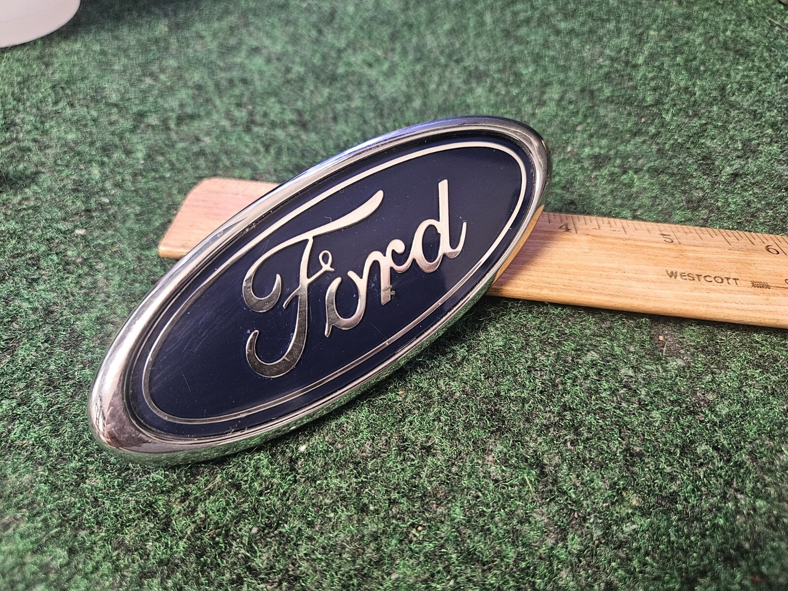 1999 2000 2001 Ford Explorer Rear Emblem Badge Logo Name #F87B-9843156-AA 4M8