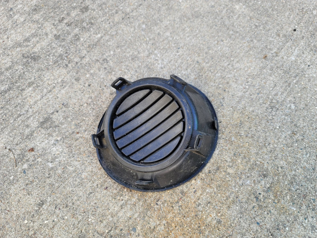 2010-2014 Camaro GM Front Bumper Fog Lamp Hole Cover LEFT LH OEM 92218021 LT1