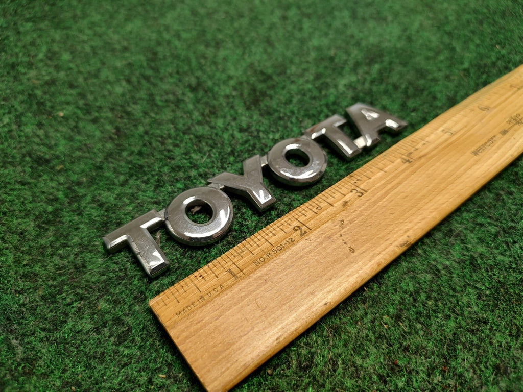 2003-2008 Toyota Matrix Liftgate Emblem Logo OEM 75441-02070 Trunk Rear 1S2