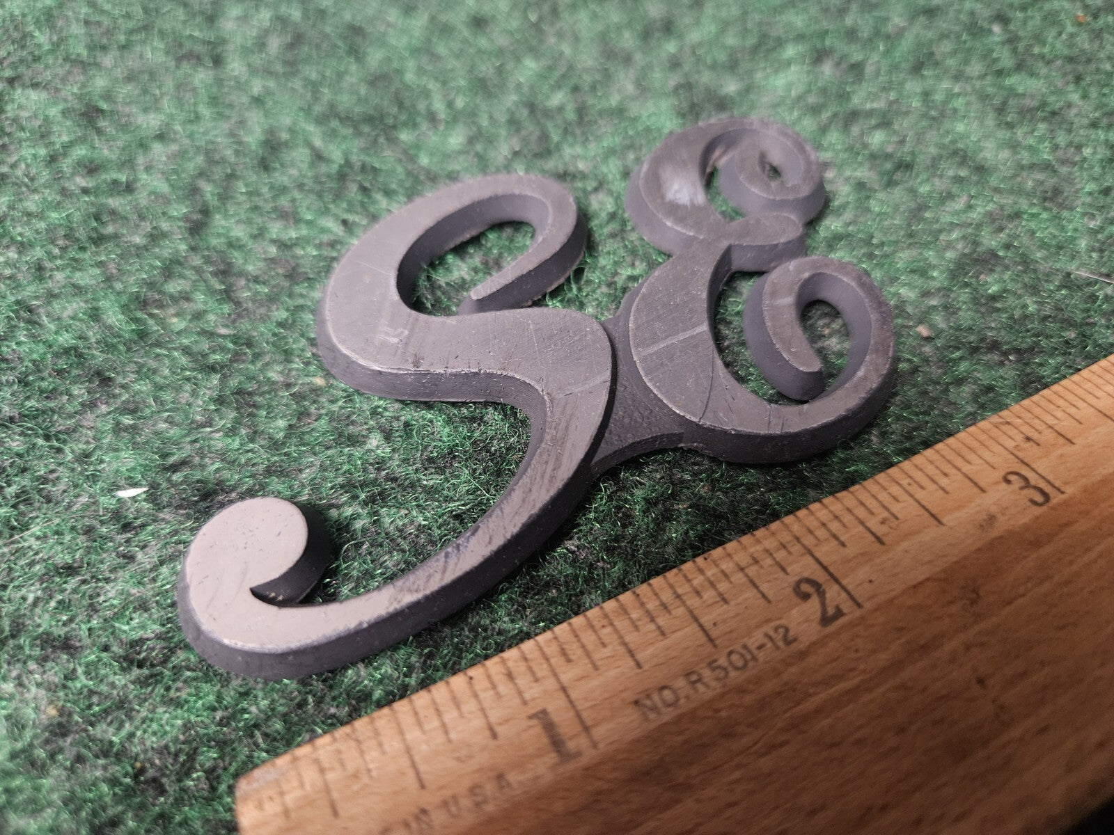 Vintage "SE" Script Emblem Badge Nameplate Name Plate Badge Logo 3M2