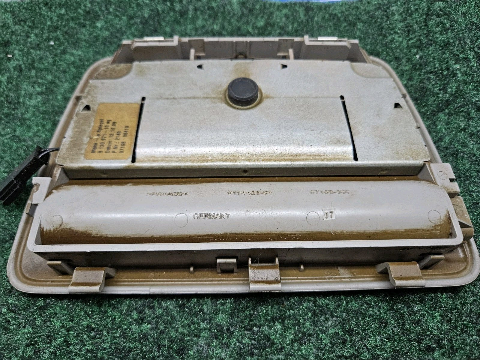 2009-2015 BMW 750LI REAR ROOF HEADLINER VANITY MIRROR LIGHT OEM 9114425-09 GL2