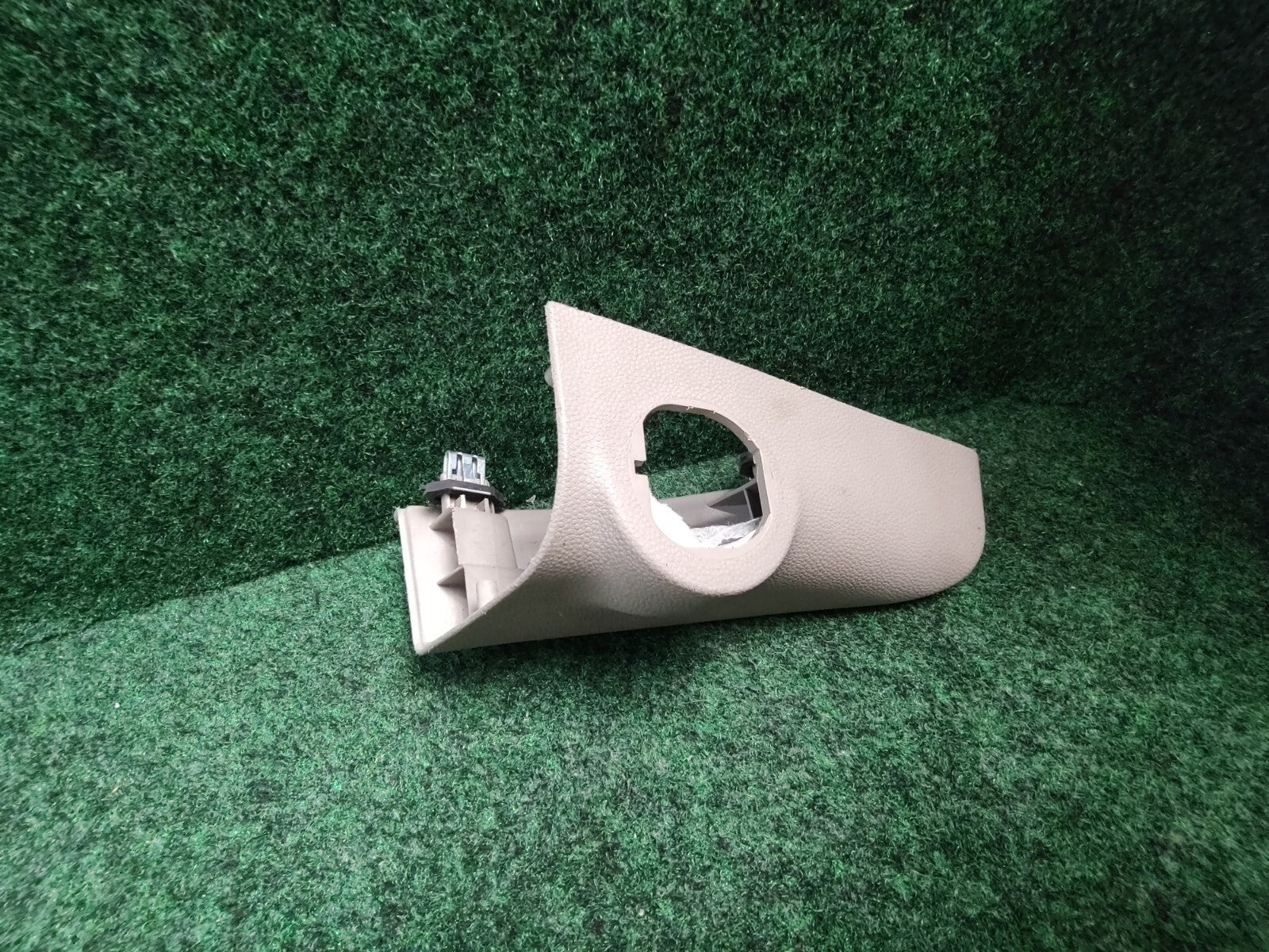 2008-2012 FORD ESCAPE LEFT DRIVER FRONT DOOR CORNER MIRROR COVER TRIM POWER JT8