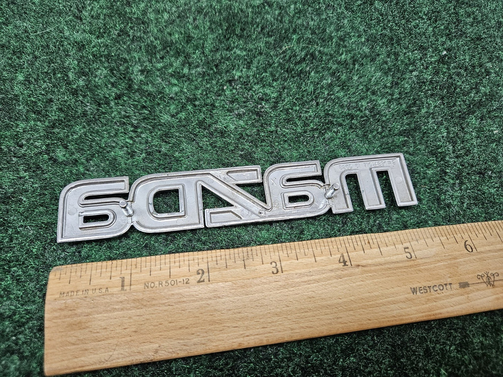 1999 00 2001 2002 2003 Mazda Protege Rear Trunk Nameplate Emblem B25D-51-710 GL1