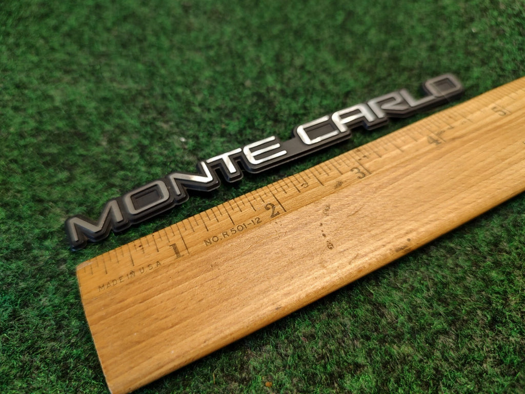 1995-1999 Chevrolet Chevy Monte Carlo Silver Dash Board Emblem Badge 4S8