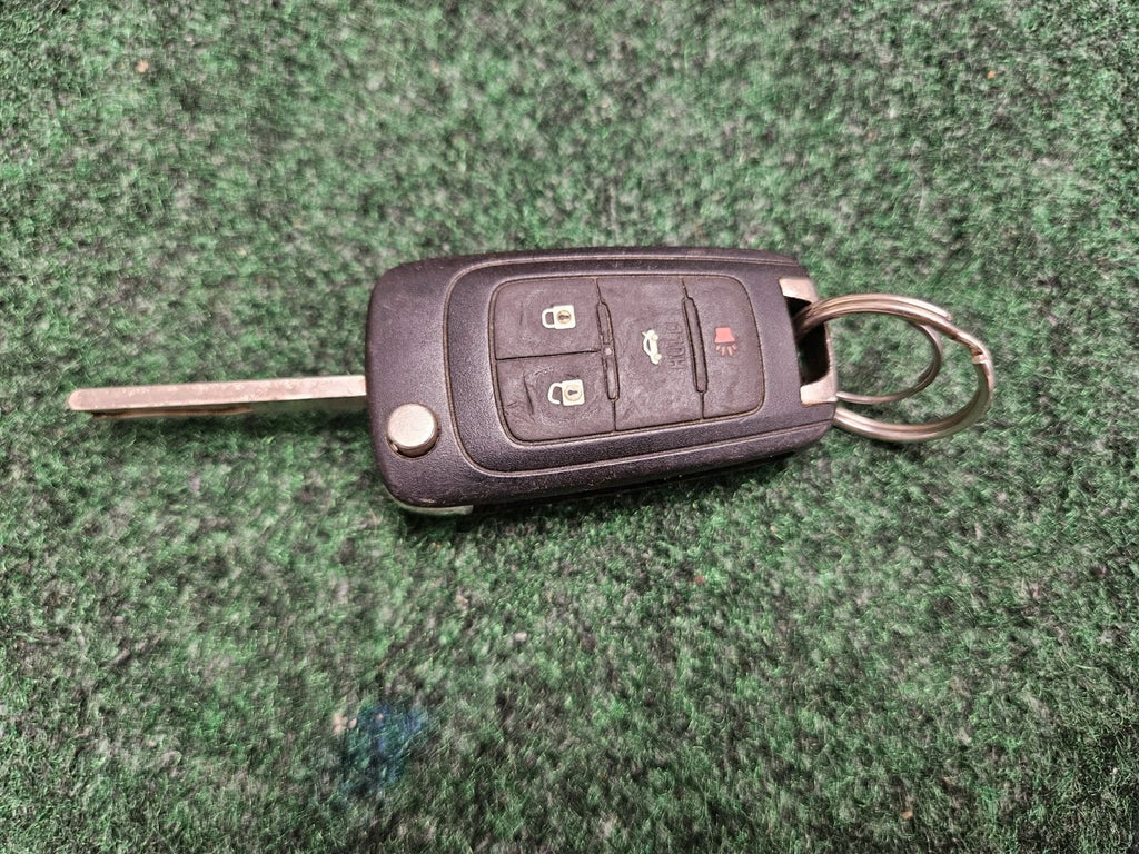 Chevrolet Smart Keyfob 4 Button Trunk OEM Key Fob Keyless Entry  13586120 7S5