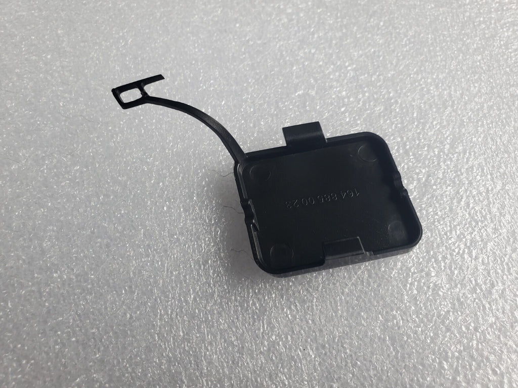 06-12 Mercedes W-X 164 ML GL OEM Bumper Cover TOW CAP PRIMED A1648850023 1L3