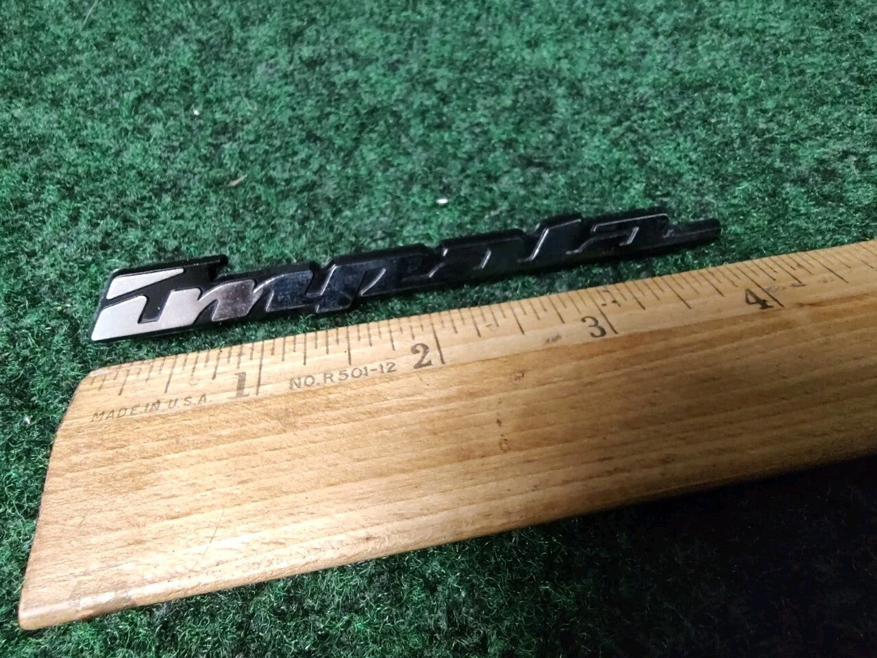 2000-2005 Chevrolet Impala Panel Emblem NAME PLATE BADGE 10290600 OEM 7S1