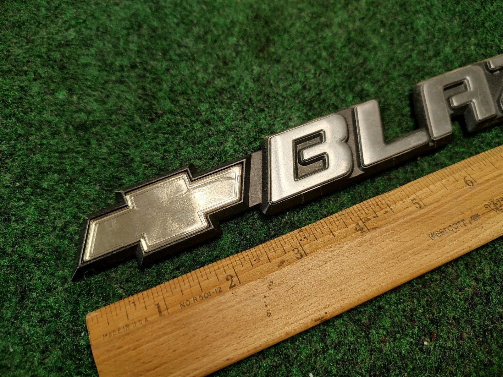 1995-2005 Chevy  Blazer Chrome 12" Tailgate Emblem Badge Logo Name 15672283 2S3