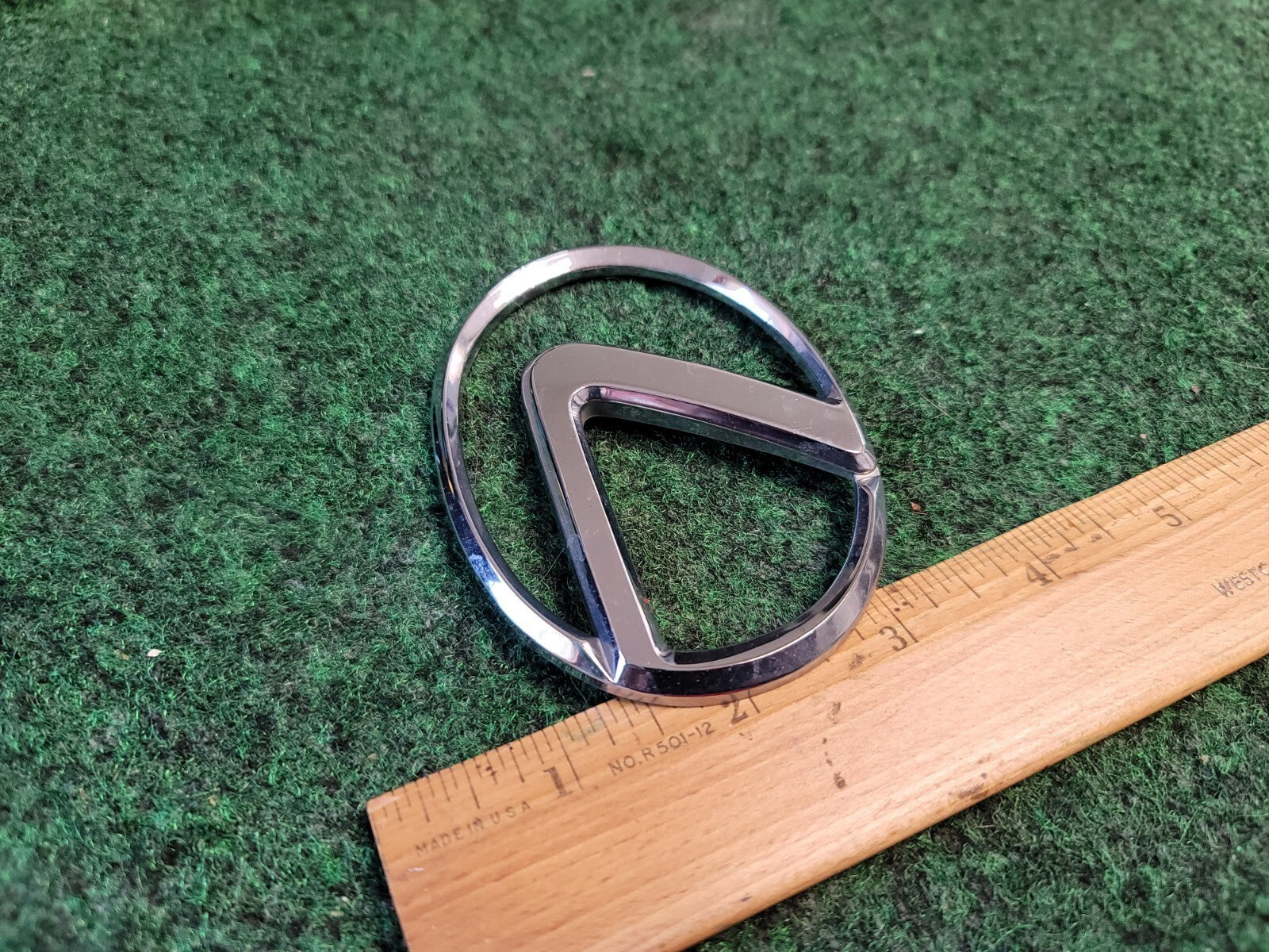 1992-1996 LEXUS ES300 ES 300 REAR EMBLEM BADGE SYMBOL LOGO  2198 OEM 2M1