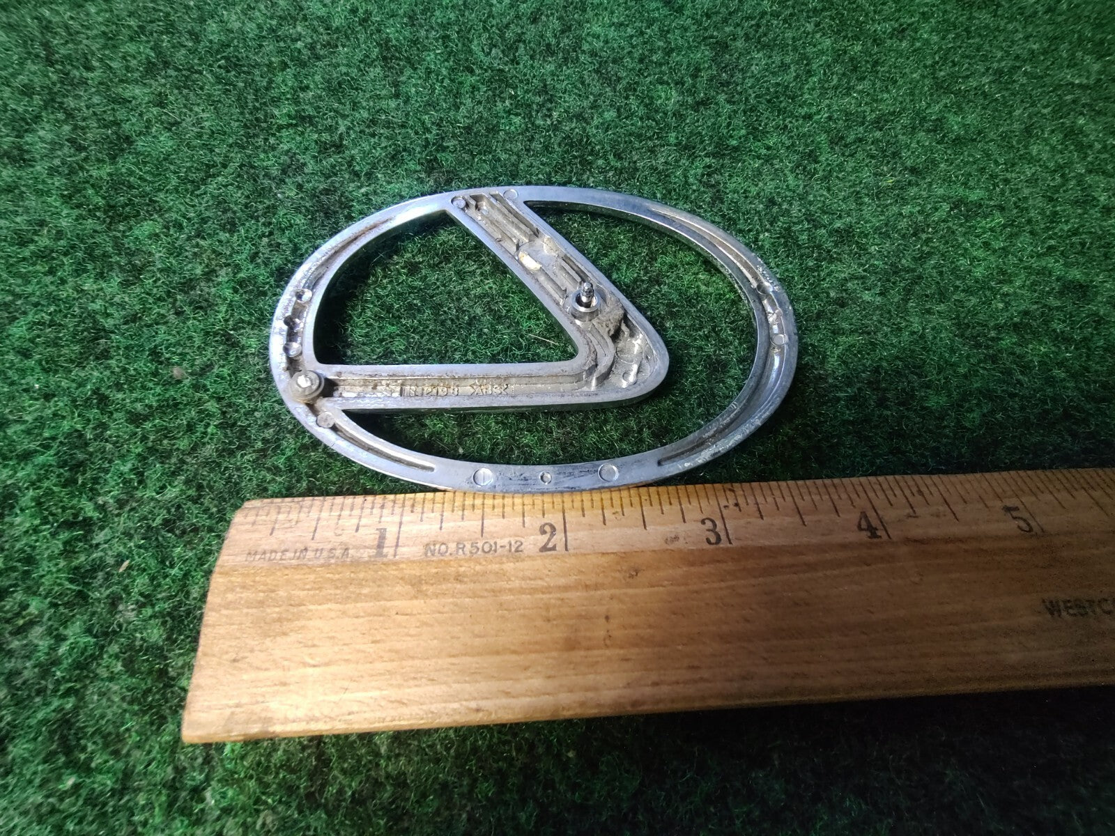 1992 1993 1994 1995 1996 96 Lexus ES300 Rear Trunk Badge Emblem 2198 OEM 8L2