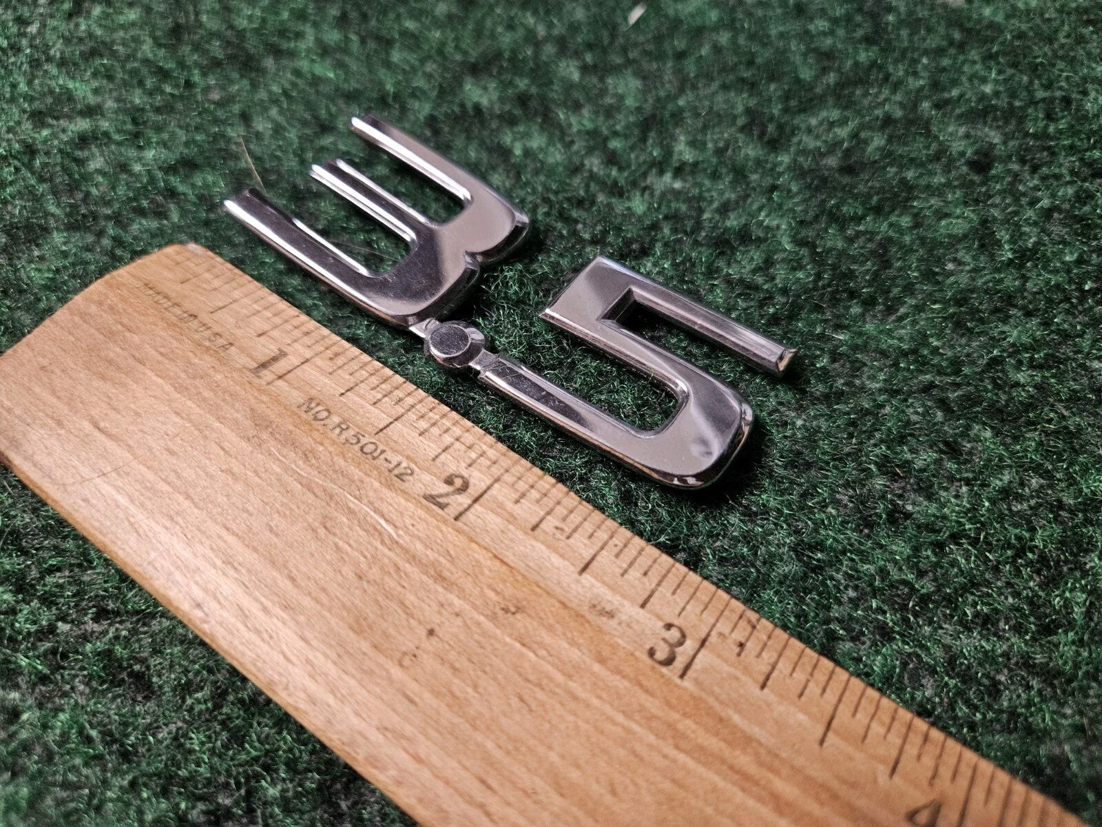 NISSAN 3.5 REAR EMBLEM LOGO Name Plate BADGE SIGN SYMBOL OEM 3M3