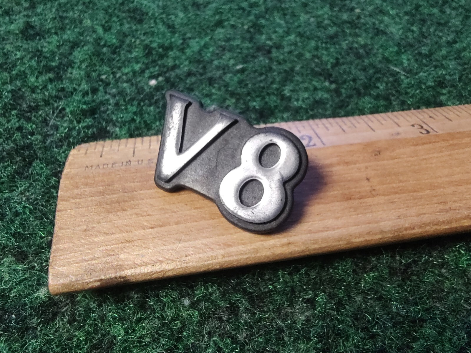 1998-2003 Jaguar XJ8 XJ 8 V8 OEM Emblem Badge Logo Nameplate Name Plate 7S3