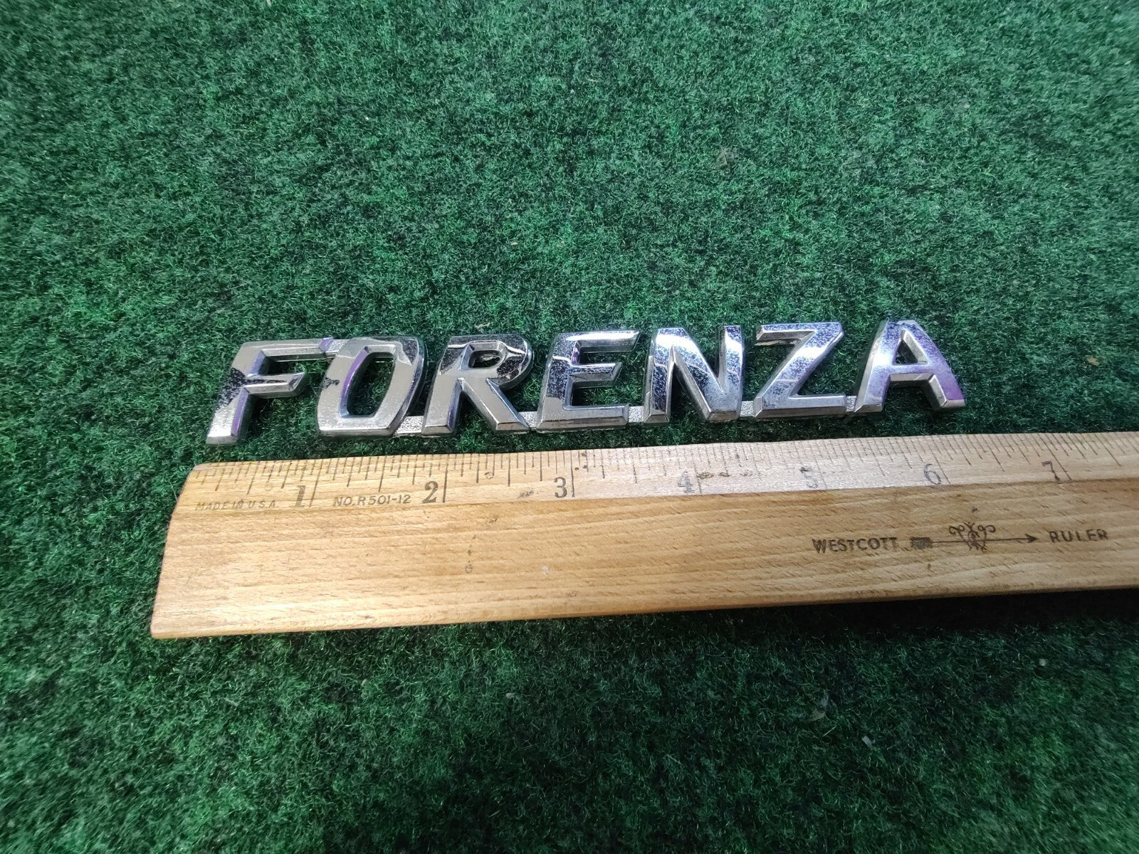 04 05 06 07 08 SUZUKI FORENZA REAR TRUNK LID EMBLEM LOGO BADGE SIGN OEM 6S1