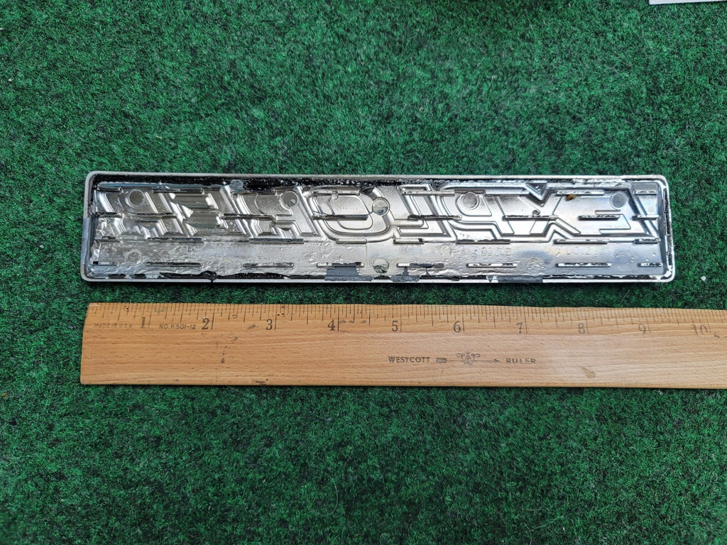 2006-2010 FORD EXPLORER XLT REAR HATCH EMBLEM OEM  6L24-7843156-BA 2M5