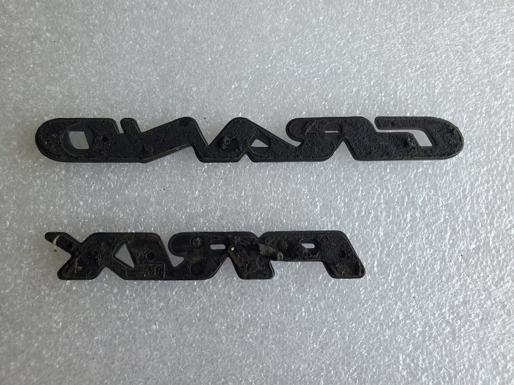 1997 1998 1999 2003 Pontiac Grand Prix Door Name Plate NAMEPLATE OEM VNTG
