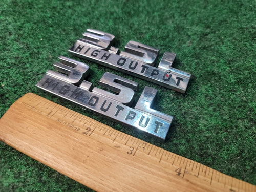 (2) Dodge Charger Magnum 3.5L HIGH OUTPUT Nameplate Emblem 04806330AA 6S9