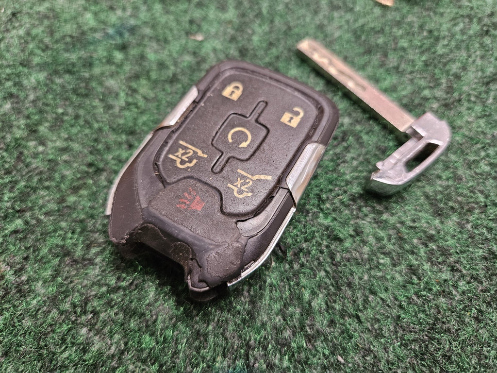 OEM GMC HYQ1AA Key Fob w/ 6 Buttons KeyFob Keless Entry Used Key Is Cut 7S5
