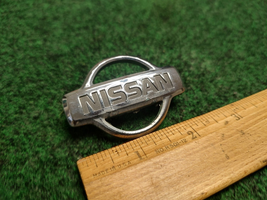 99-01 Nissan Pathfinder Logo Rear Trunk Emblem Nameplate badge OEM Genuine 1S1