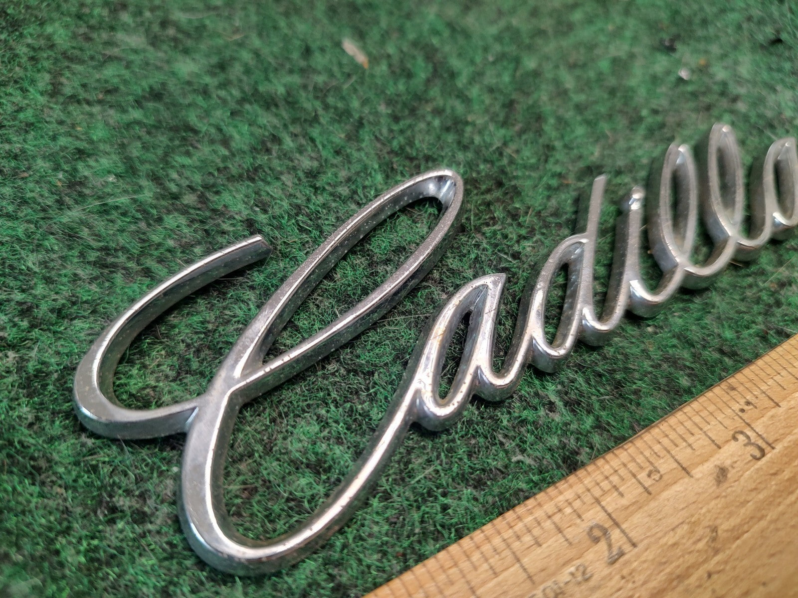 Cadillac Chrome Plastic 6inch Emblem Badge Logo Nameplate Name Plate 3S4