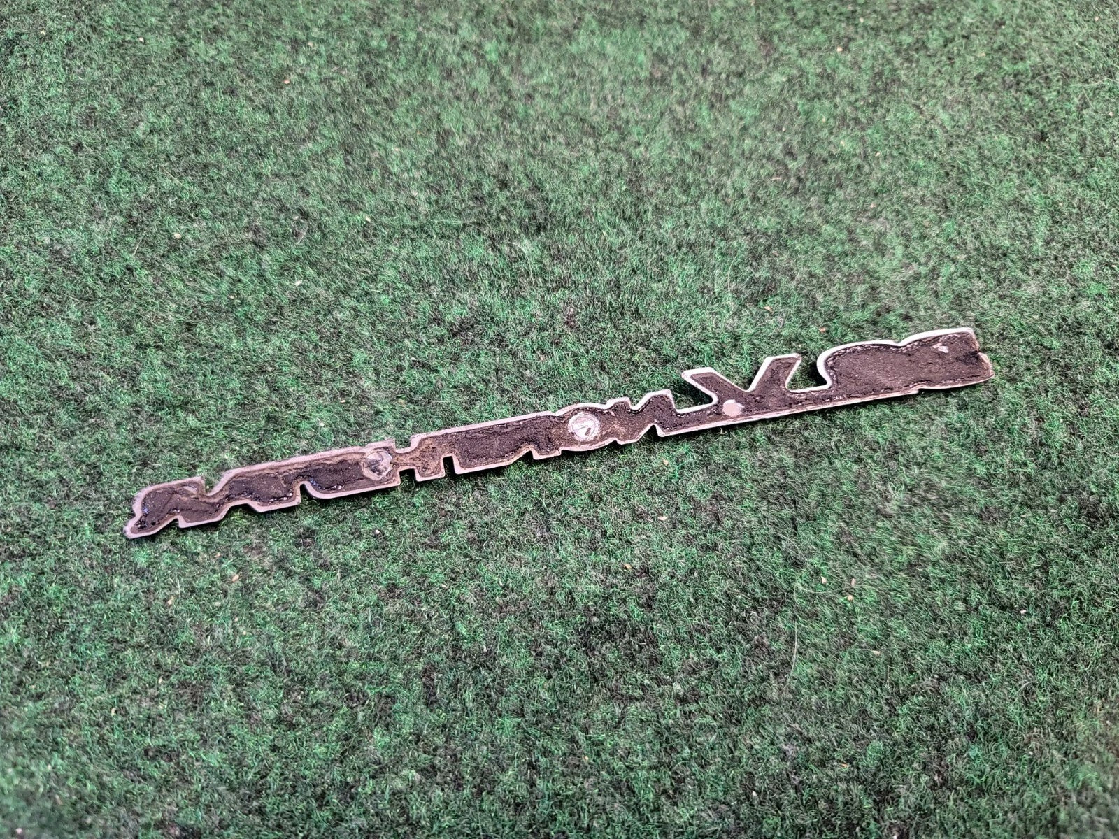 Cadillac OEM 32V Northstar 7.5 Rear Emblem Badge Logo Nameplate Name Plate V 7L1