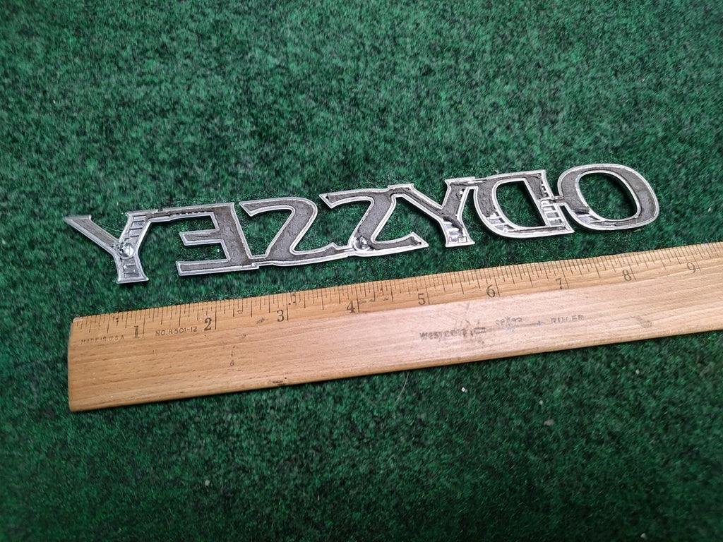 2005-10 HONDA ODYSSEY REAR GATE LID EMBLEM LOGO BADGE SYMBOL CHROME LETTERS 2S4