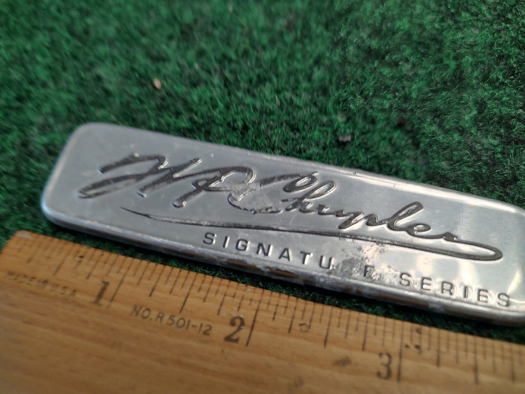 CHRYSLER WP SIGNATURE SERIES REAR GATE EMBLEM LOGO BADGE SYMBOL USED OEM 5S1