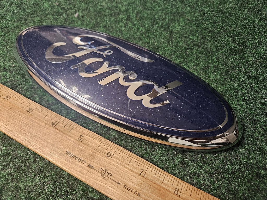 Ford Taurus Front Grille Emblem 9" Oval Badge OEM 7T43-15402A16-AA 2L3