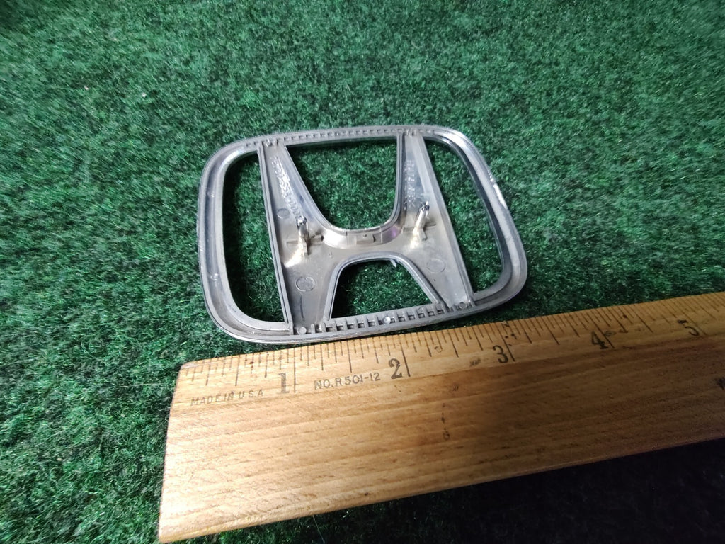 2002-2004 Honda Odyssey Rear Liftgate Hatch Emblem Badge Logo Symbol OEM 3M1